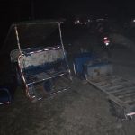 हाईसले ठक्कर दिँदा अटोरिक्सा दुई टुक्रा, चालक गम्भीर घाइते