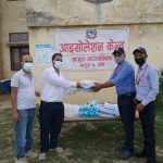 खजुरा आइसोलेशनमा आशाद्धारा स्वास्थ्य सामाग्री प्रदान