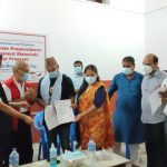 रेडक्रसद्धारा नेपालगन्जलाई ४६ लाख बढिको स्वास्थ्य सामाग्री प्रदान
