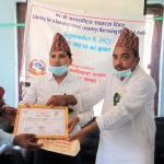 साक्षरता दिवसमा उत्कृष्ठ शिक्षक र बिद्यालय सम्मानित