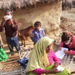 कोरोना बिरुद्धको खोपको महत्वबारे शन्देश प्रवाह गर्न घरदैलो