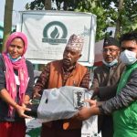 बाँके र बर्दियाका अति विपन्न परिवारलाई न्यानो कपडा वितरण