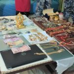 करोडौ मूल्यका गरगहनासहित दुई जना पक्राउ