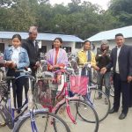 उच्च शिक्षामा आर्कषण बढाउन निःशुल्क साइकल वितरण