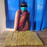 १० किलो चरेससहित महिला पक्राउ