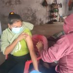 खोप लगाएपछि जोखिम कम हुनेमा बिश्वस्त छिन् अधिकारी