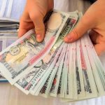 एक होटल व्यवसायीसंग ४० लाख रुपैयाँ ऋण लिएर फरार