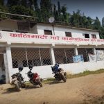 गाउँपालिकामा तोडफोड