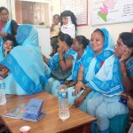 जानकी गाउँपालिकाले स्वयंसेविकालाई थप दुई हजार दिने