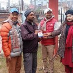 गौरव स्मृति फाउण्डेशनद्वारा सहयोग स्वरुप खानलाई ई-रिक्सा प्रदान
