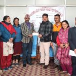 नेपालगञ्ज-१२ का तीन बालबालिकालाई छात्रबृत्ति प्रदान