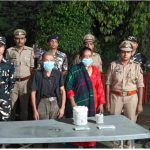 दुई किलाे बढी अफिमसहित नेपाली दम्पती रूपैडिहामा पक्राउ