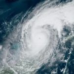 चक्रवाती आँधी : रेलवेले ‘वन्दे भारत’, राजधानी एक्सप्रेस सञ्चालनमा रोक