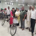 एसइई पास गरेका छात्राहरुलाई साइकल प्रदान