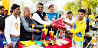 नरैनापुरमा वडाअध्यक्ष कप क्रिकेट प्रतियोगिता सुरु