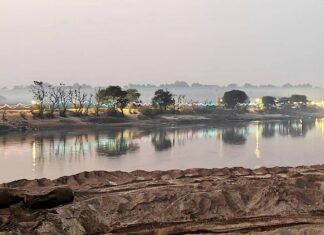 सिधनिया घाटमा पहिलोपटक व्यवस्थित ‘मकर स्नान’ आयोजना